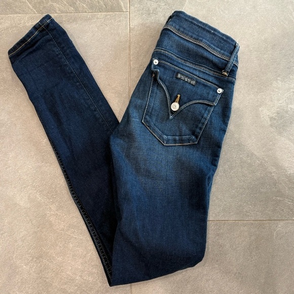 Hudson Denim - Hudson Collin Low Rise Skinny Jeans in dark Blue denim Size 26
